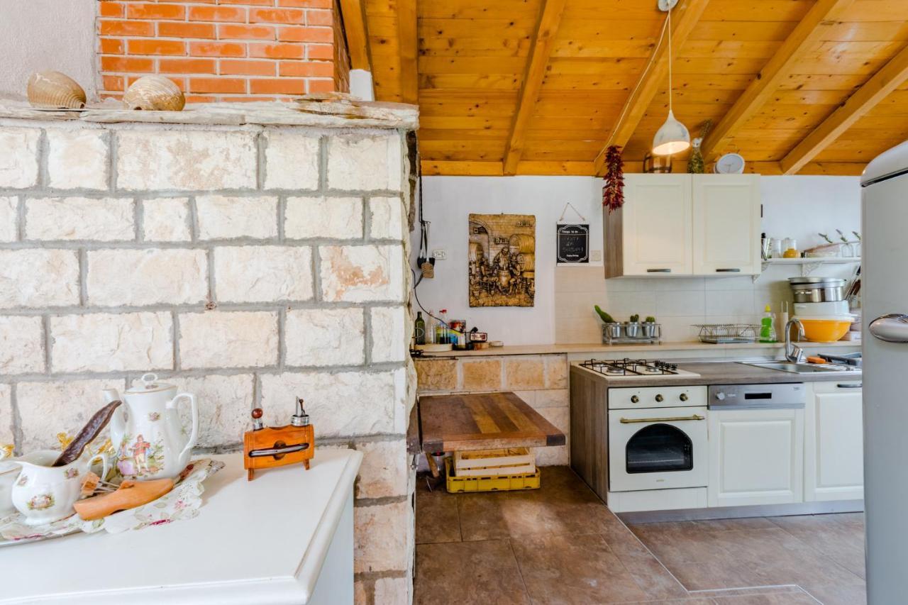 Villa Dinka スティヴァン エクステリア 写真